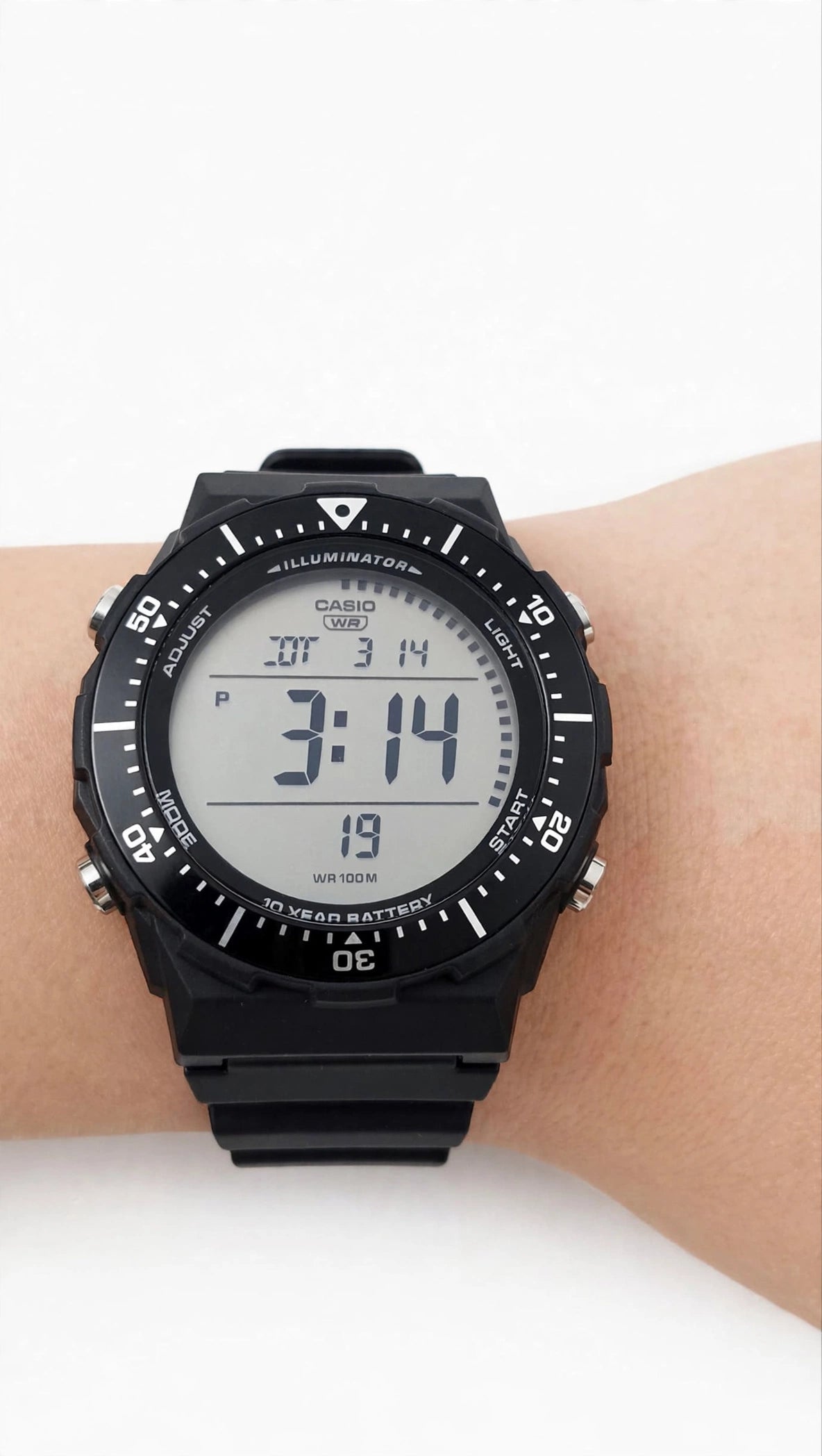 CASIO AE-1700H-1AVCF